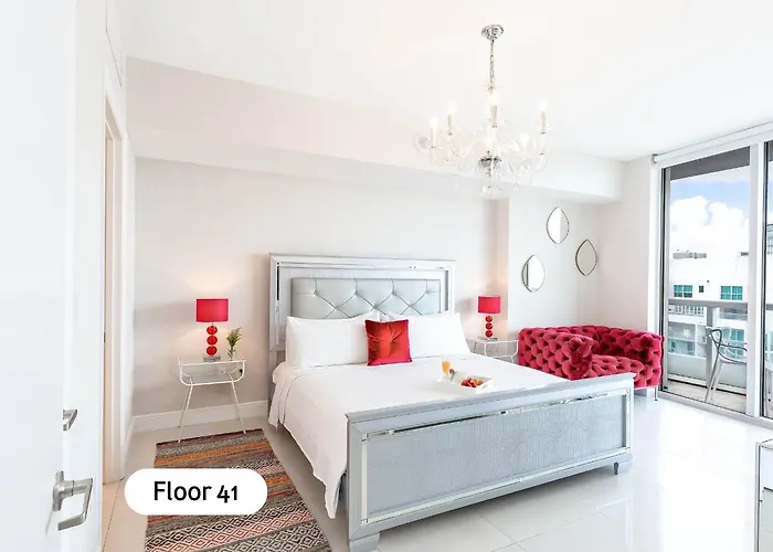 Mvr Bright & Airy Condo With Views