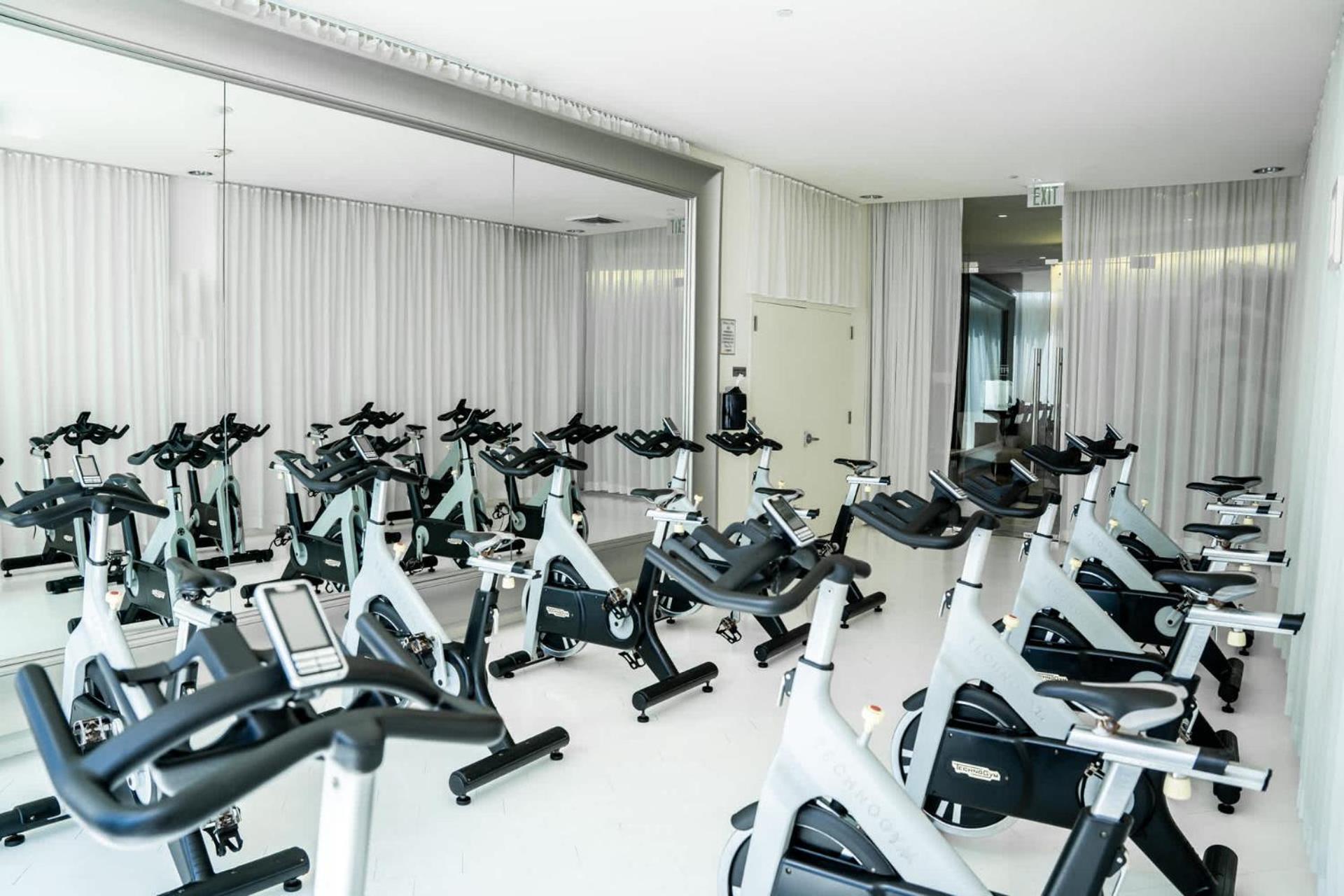 Mvr Bright & Airy With Views Apartment *