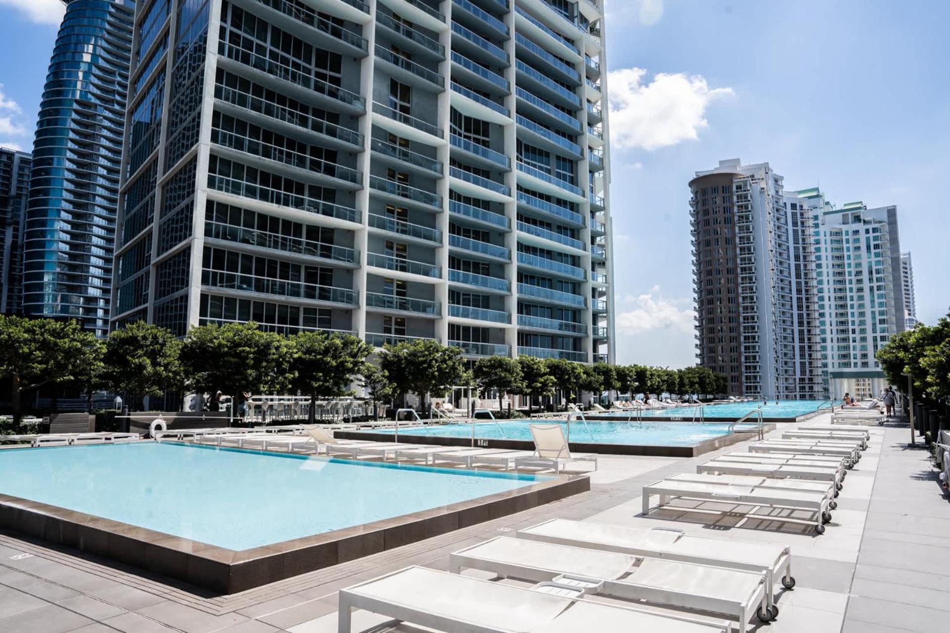 Apartment Mvr Bright & Airy With Views *